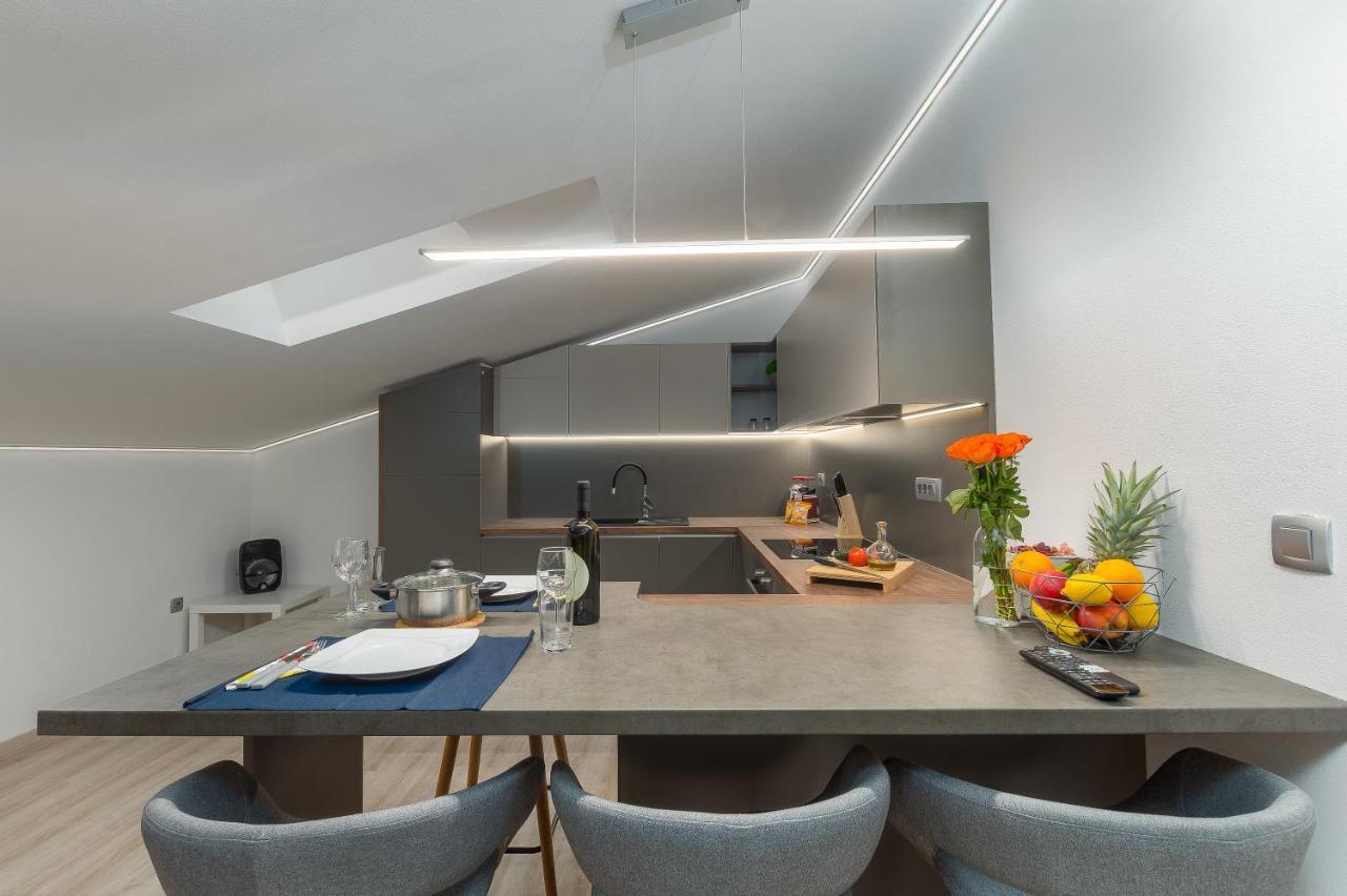 Apartment Ena Near Pula Amphitheater Πούλα Εξωτερικό φωτογραφία