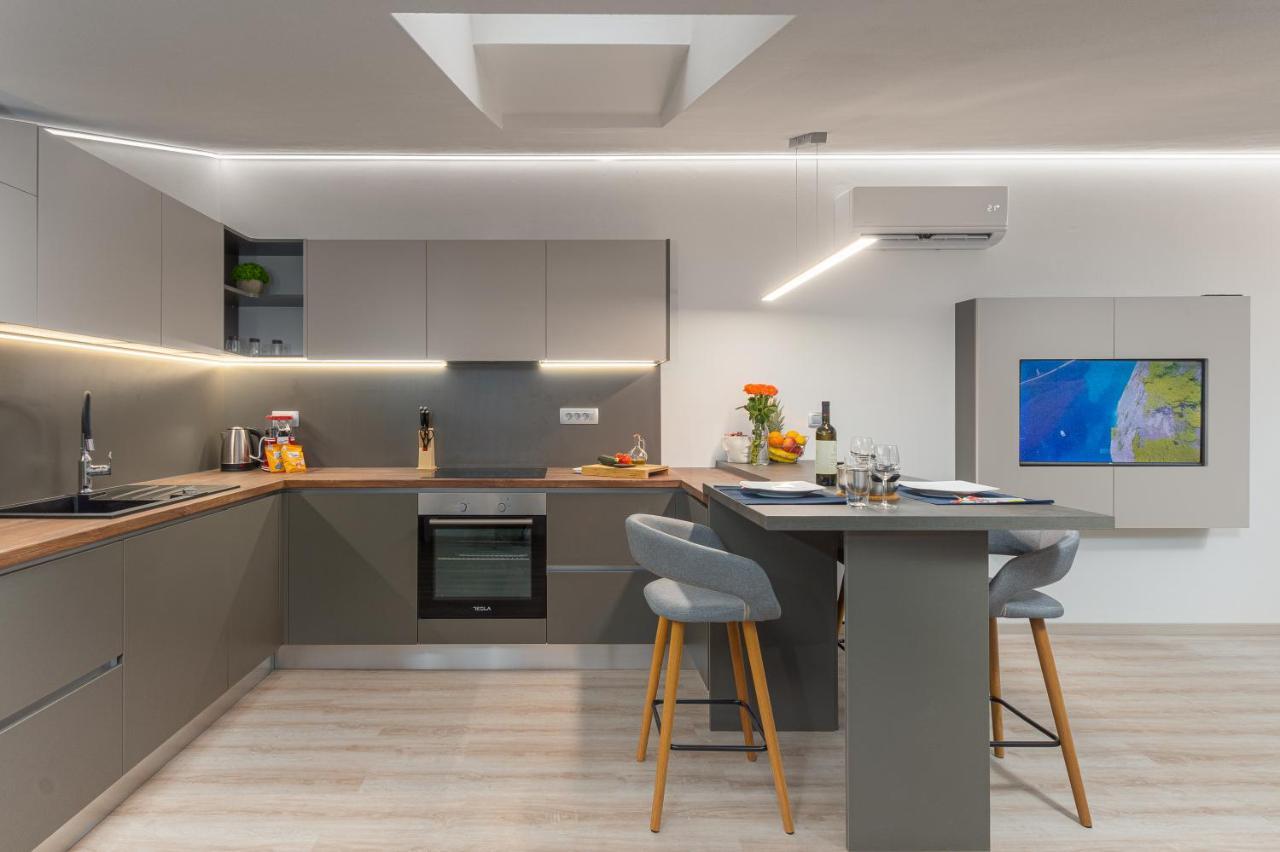 Apartment Ena Near Pula Amphitheater Πούλα Εξωτερικό φωτογραφία