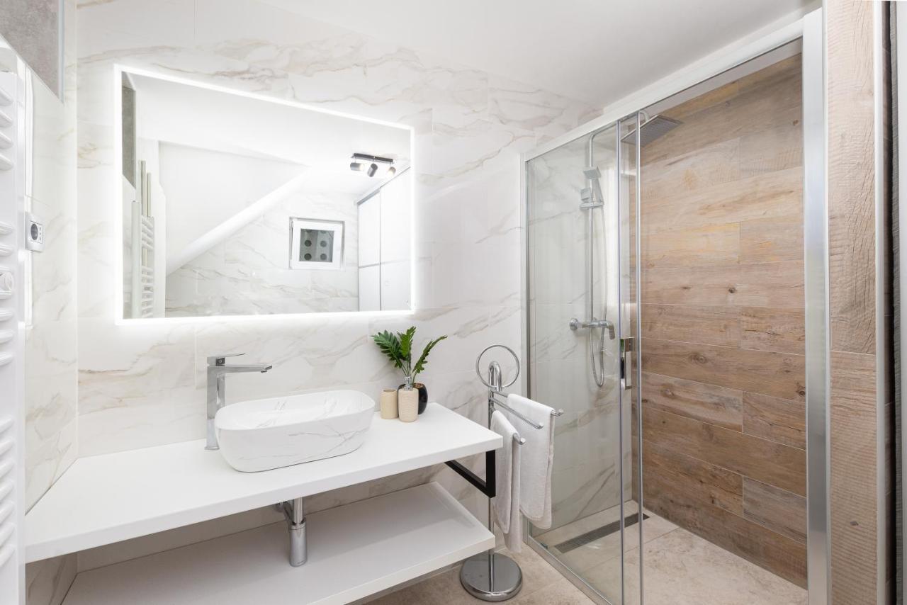 Apartment Ena Near Pula Amphitheater Πούλα Εξωτερικό φωτογραφία