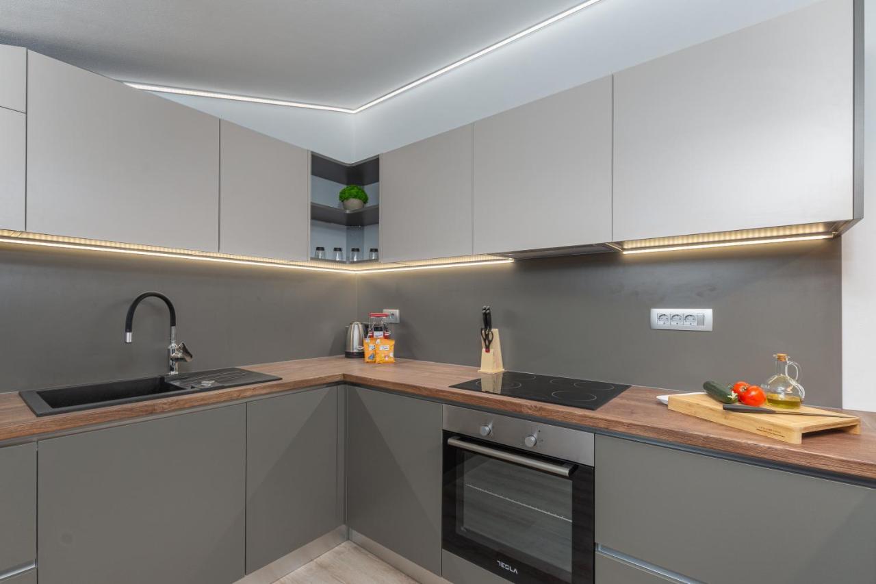 Apartment Ena Near Pula Amphitheater Πούλα Εξωτερικό φωτογραφία