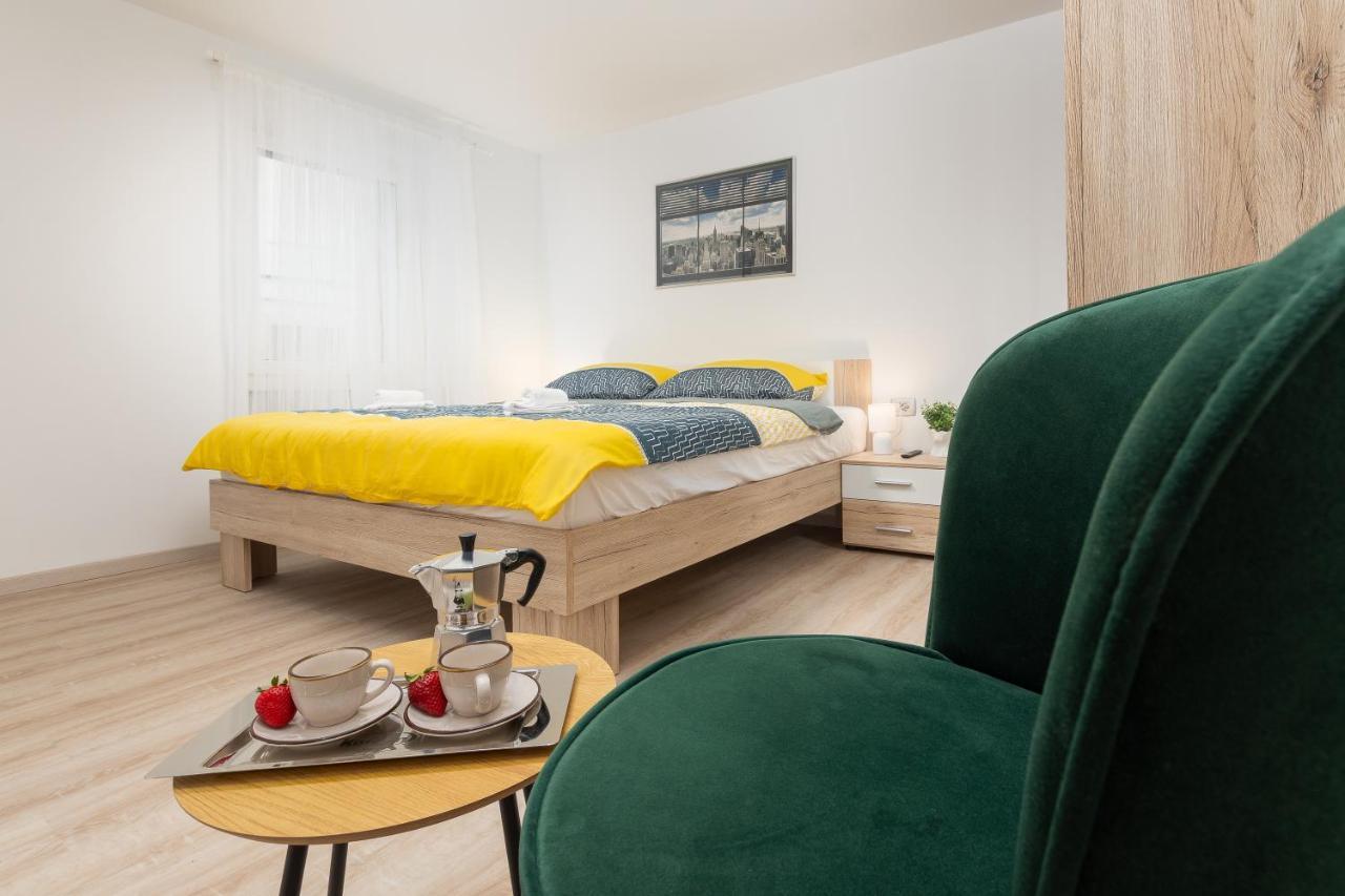 Apartment Ena Near Pula Amphitheater Πούλα Εξωτερικό φωτογραφία